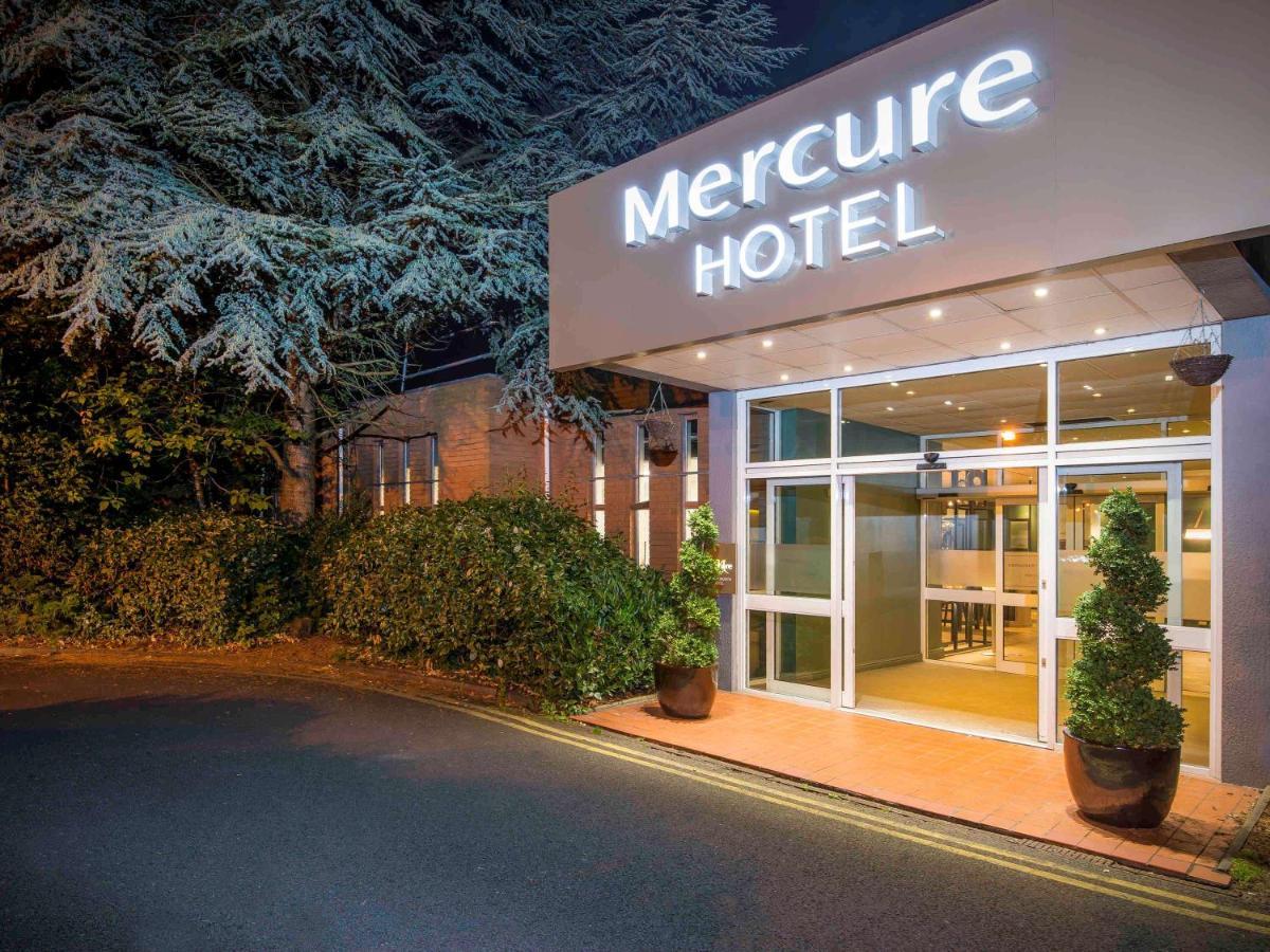 Mercure Cardiff North Hotel Ngoại thất bức ảnh