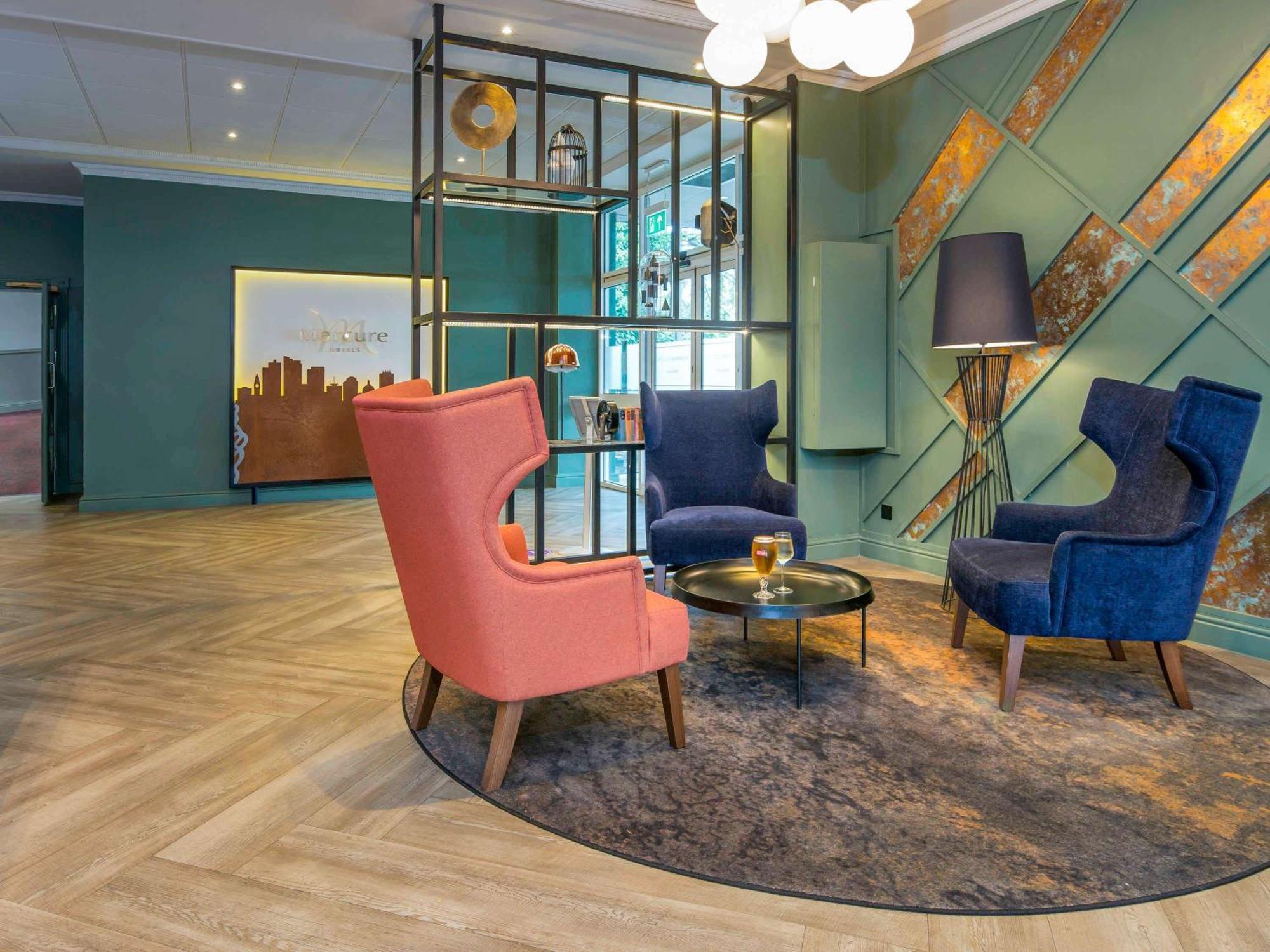 Mercure Cardiff North Hotel Ngoại thất bức ảnh